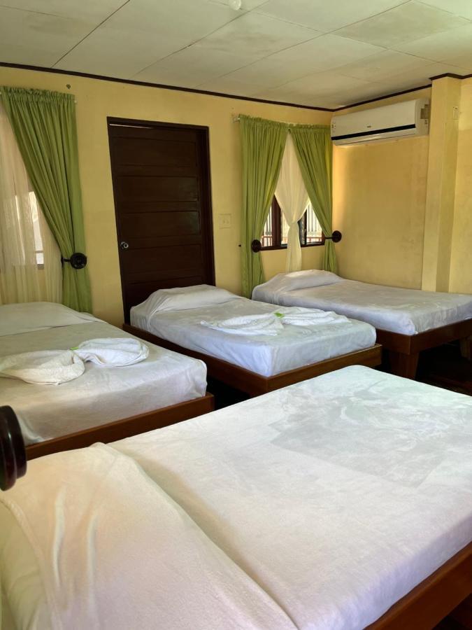 Hotel Sierpe River- Oleaje Sereno מראה חיצוני תמונה