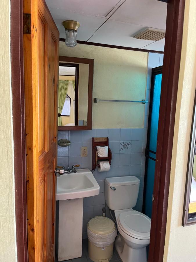 Hotel Sierpe River- Oleaje Sereno מראה חיצוני תמונה