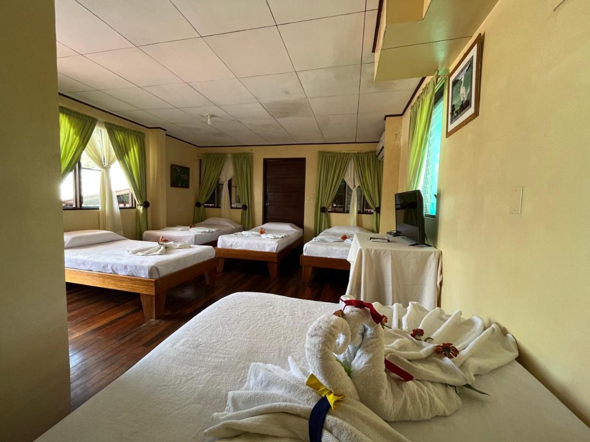 Hotel Sierpe River- Oleaje Sereno מראה חיצוני תמונה