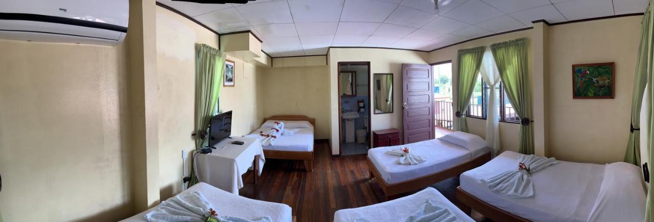 Hotel Sierpe River- Oleaje Sereno מראה חיצוני תמונה